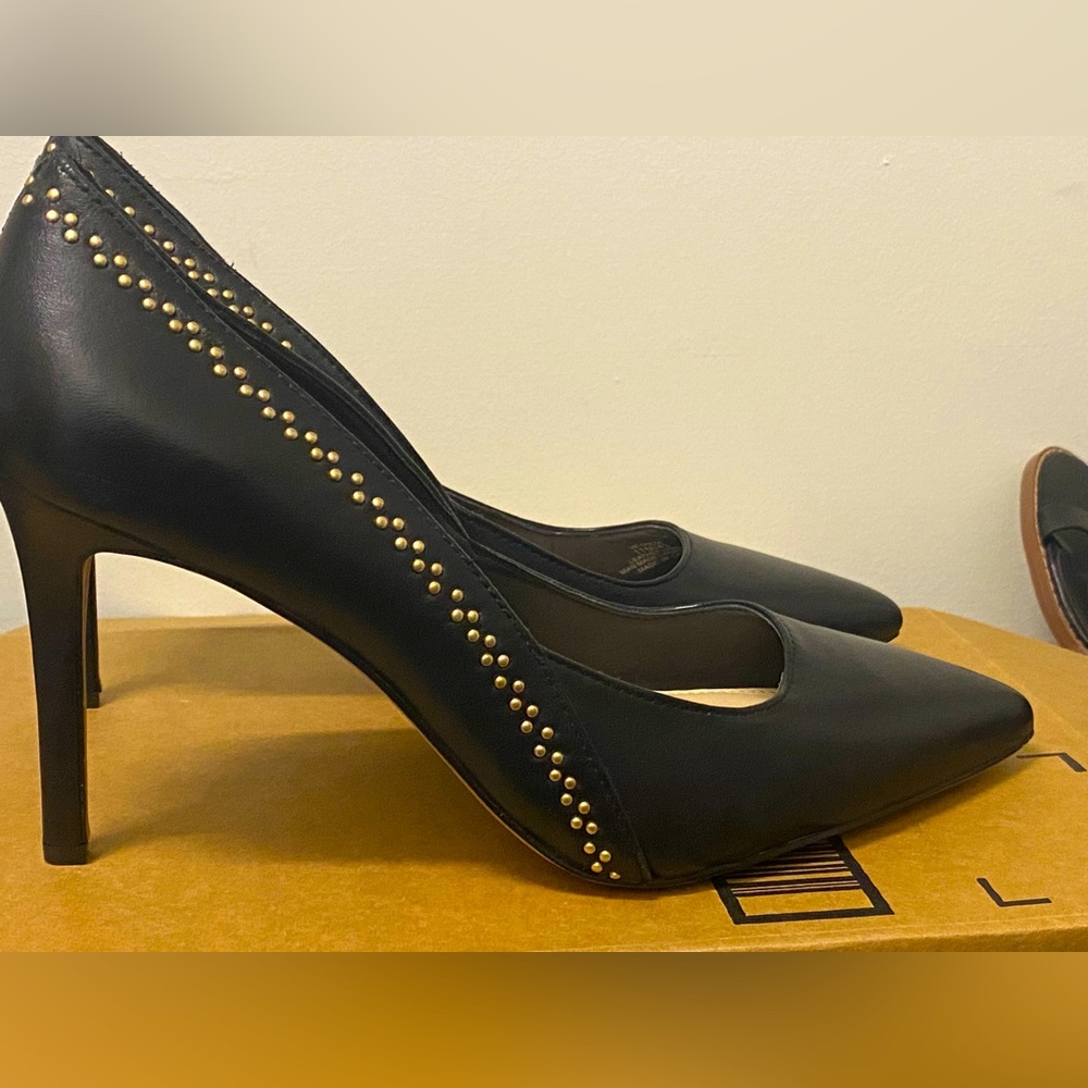 Studded pumps